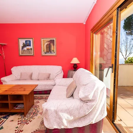 Preciosa Casa En Sa Tuna *
